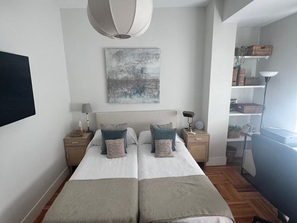 Dormitorio reformado – trabajo de Leodaniart